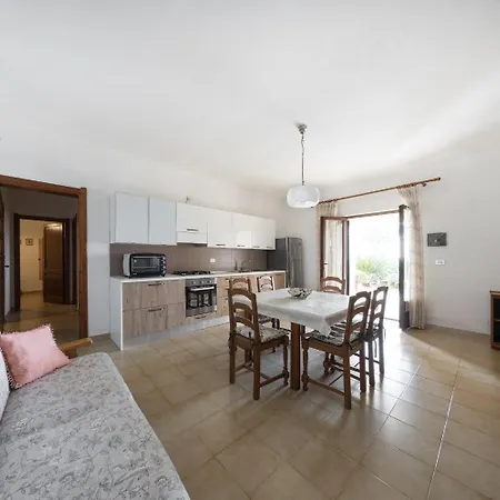 Casa Delle Ginestre 2 Appartamento *